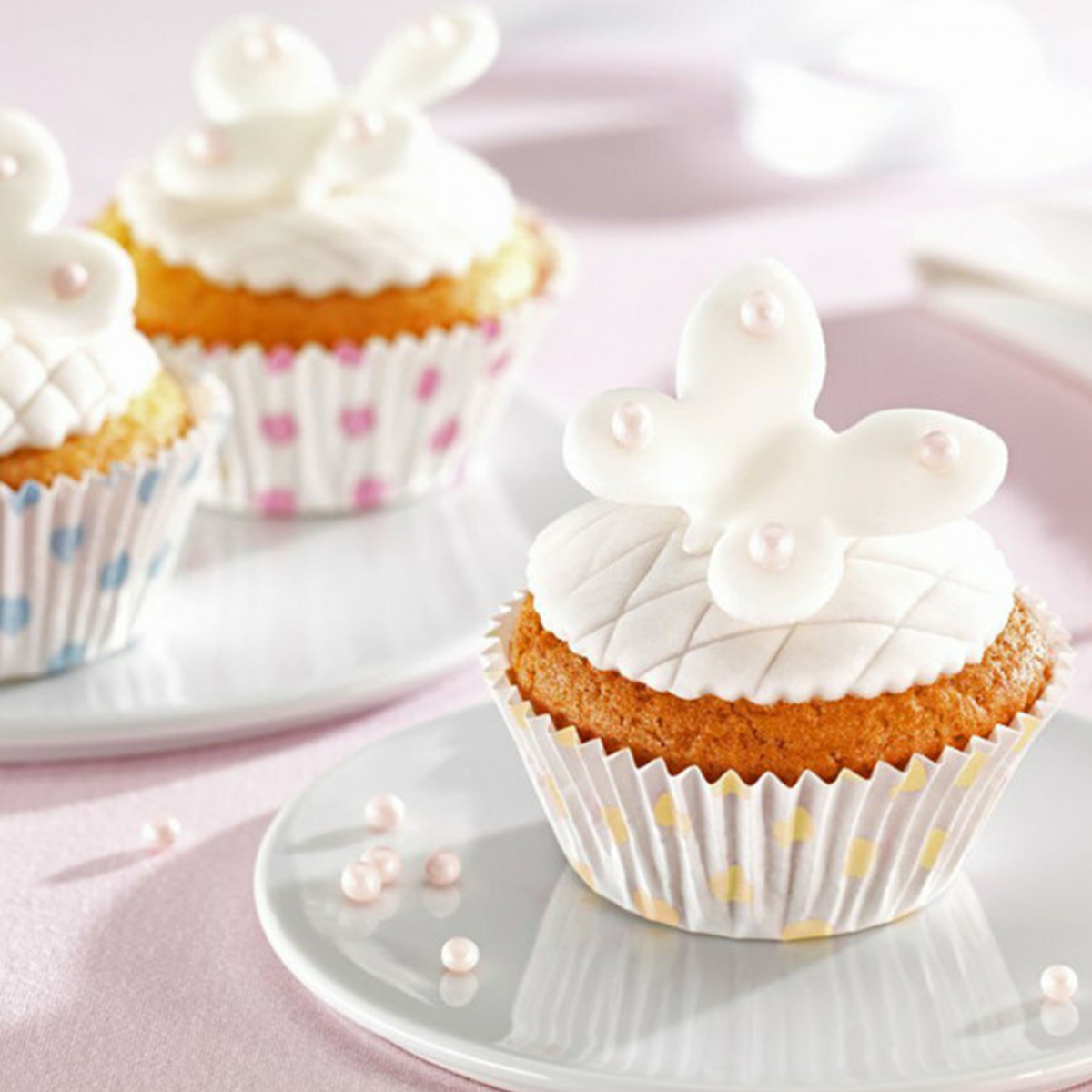 10152660-fondant-dekor-bijeli-100g-3